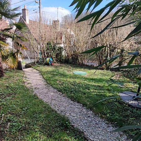 Вилла La Chaumiere De Chaumont Экстерьер фото
