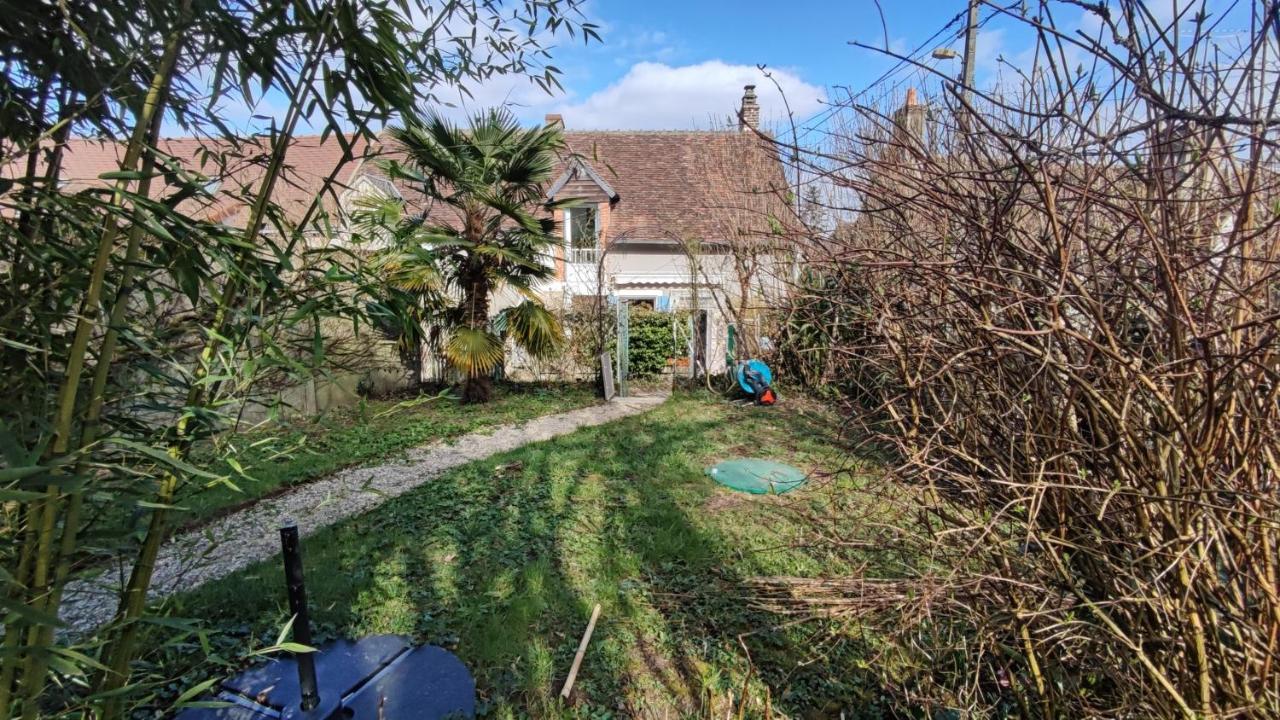 Вилла La Chaumiere De Chaumont Экстерьер фото