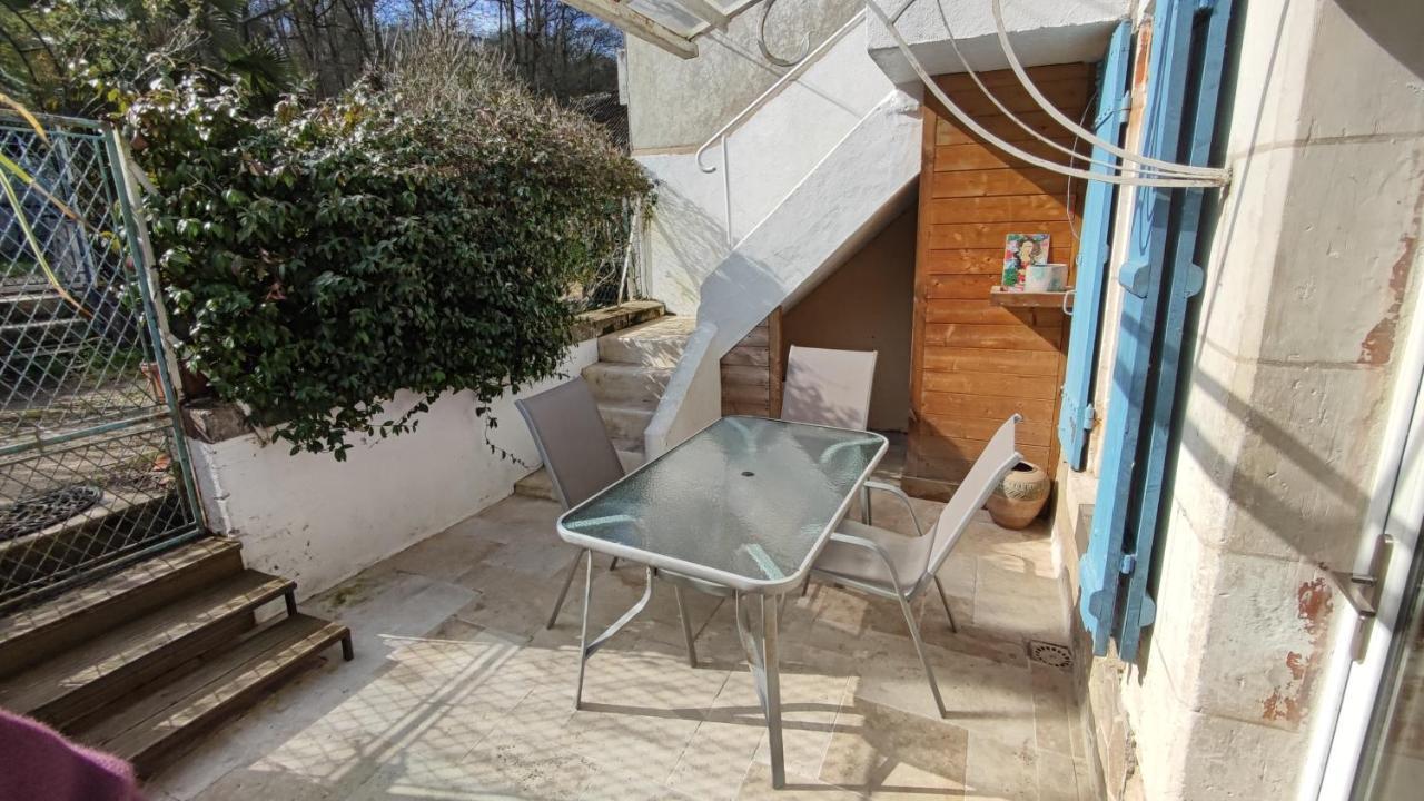 Вилла La Chaumiere De Chaumont Экстерьер фото